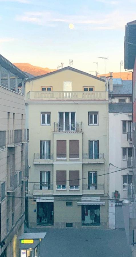 Cal Sisquet - Ton Apartamento La Seu d'Urgell Exterior foto